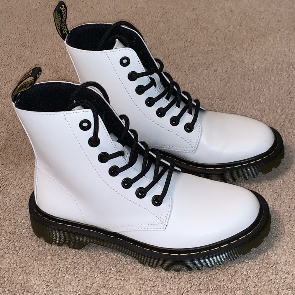 COPY - Dr. Martens NEW
